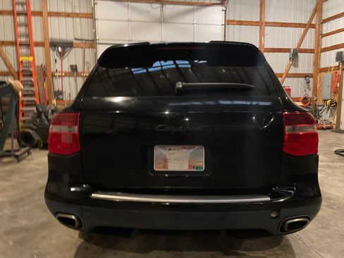 Used 2009 Porsche Cayenne image 8