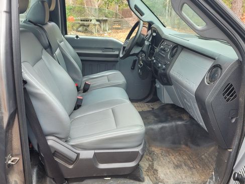 Used 2014 Ford F350 XL image 9