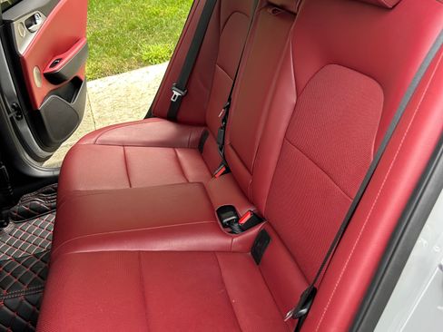 Used 2021 Kia Stinger GT1 image 14