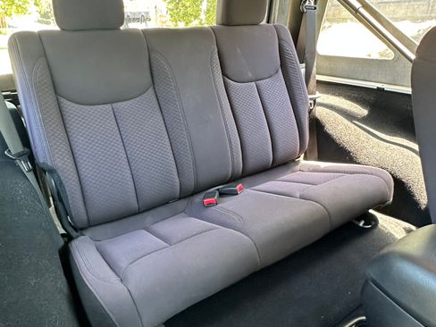 Used 2013 Jeep Wrangler Sport AWD/4WD image 13