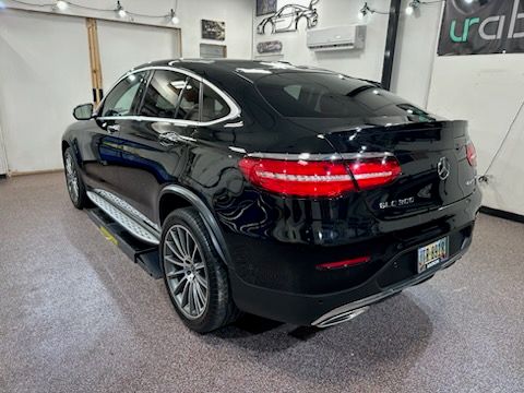 Used 2019 Mercedes-Benz GLC 300 4MATIC Coupe image 6