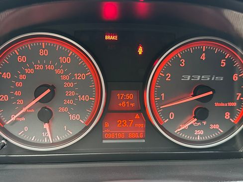 Used 2011 BMW 335is Coupe image 23