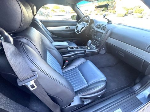 Used 2005 Ford Thunderbird Deluxe image 13