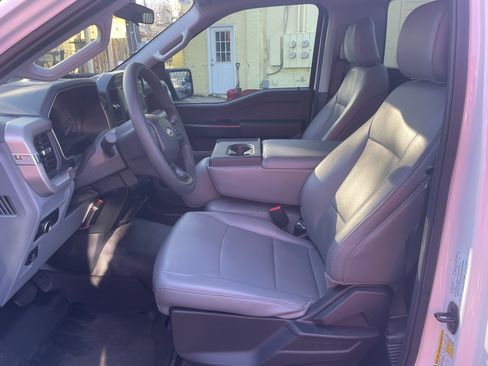 Used 2023 Ford F150 XL image 9