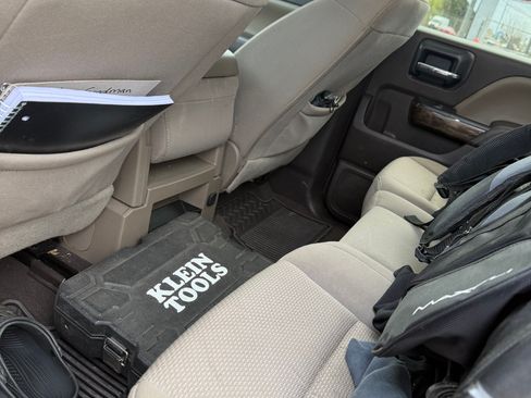 Used 2018 Chevrolet Silverado 1500 LT w/ All Star Edition image 11