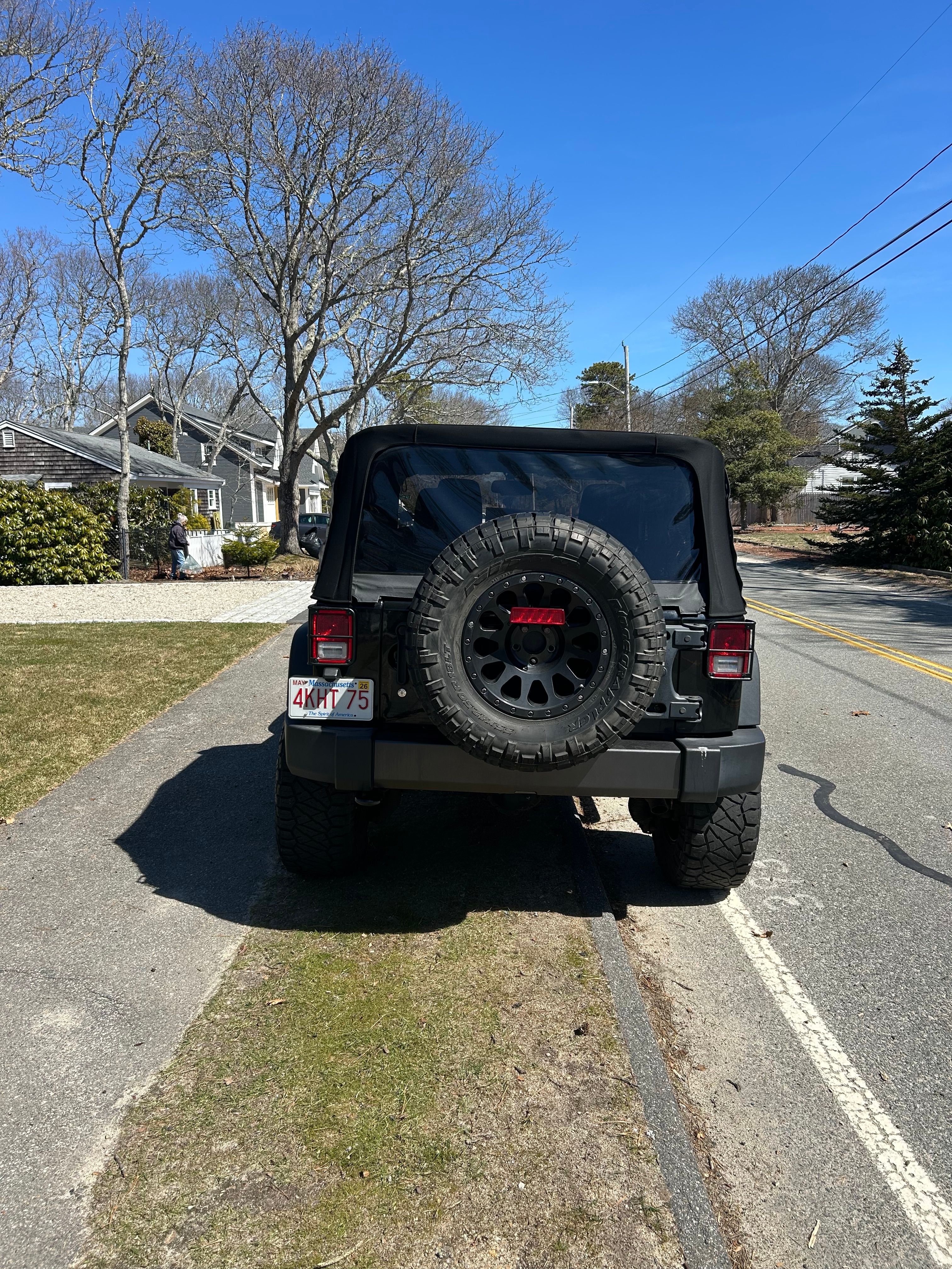 Used 2017 Jeep Wrangler Sport AWD/4WD image 5