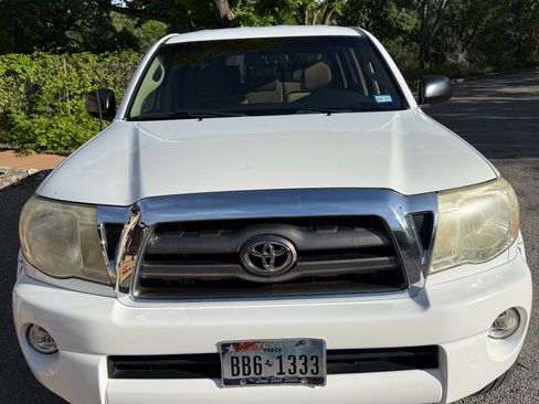 Used 2009 Toyota Tacoma PreRunner RWD image 4