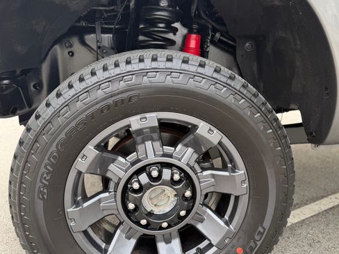 Used 2011 Ford F350 Lariat w/ Chrome Pkg image 6