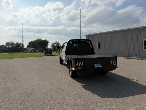 Used 2017 Ford F350 Platinum w/ FX4 Off-Road Package AWD/4WD image 6