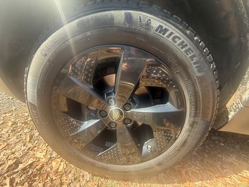 Used 2020 Land Rover Discovery Sport S image 13