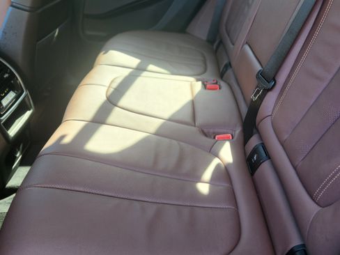 Used 2020 BMW X5 sDrive40i w/ Executive Package image 11