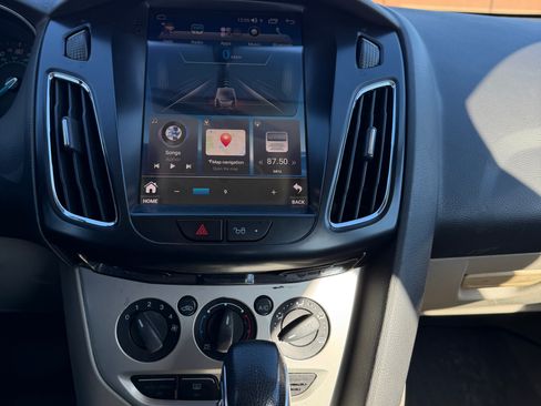 Used 2012 Ford Focus SE image 13