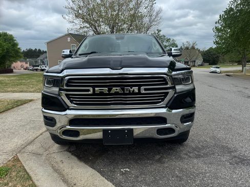 Used 2019 RAM 1500 Laramie image 10