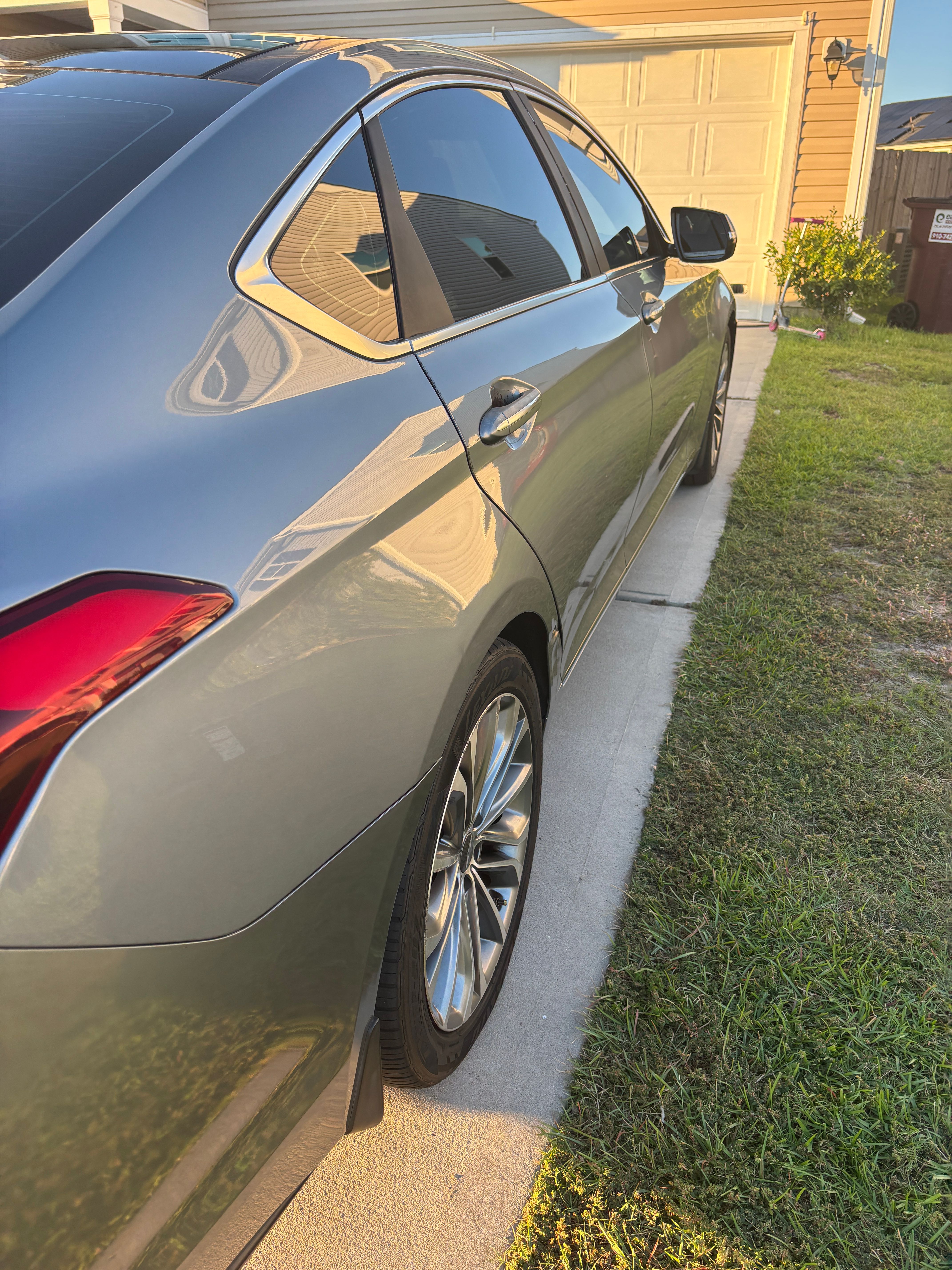 Used 2016 Hyundai Genesis 3.8 w/ Option Group 02 RWD image 10