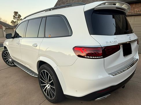 Used 2022 Mercedes-Benz GLS 450 4MATIC image 4
