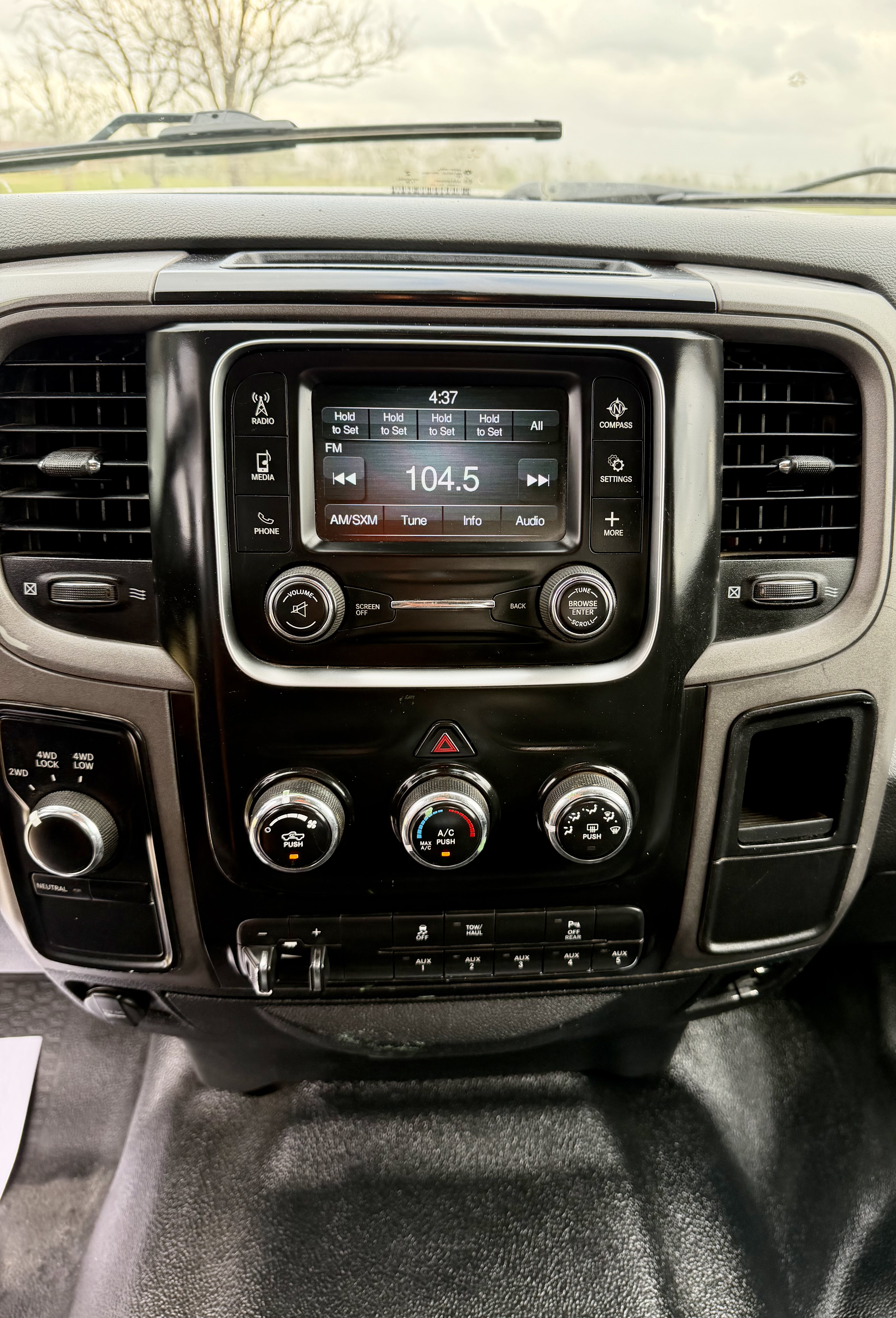 Used 2016 RAM 2500 Tradesman AWD/4WD image 15