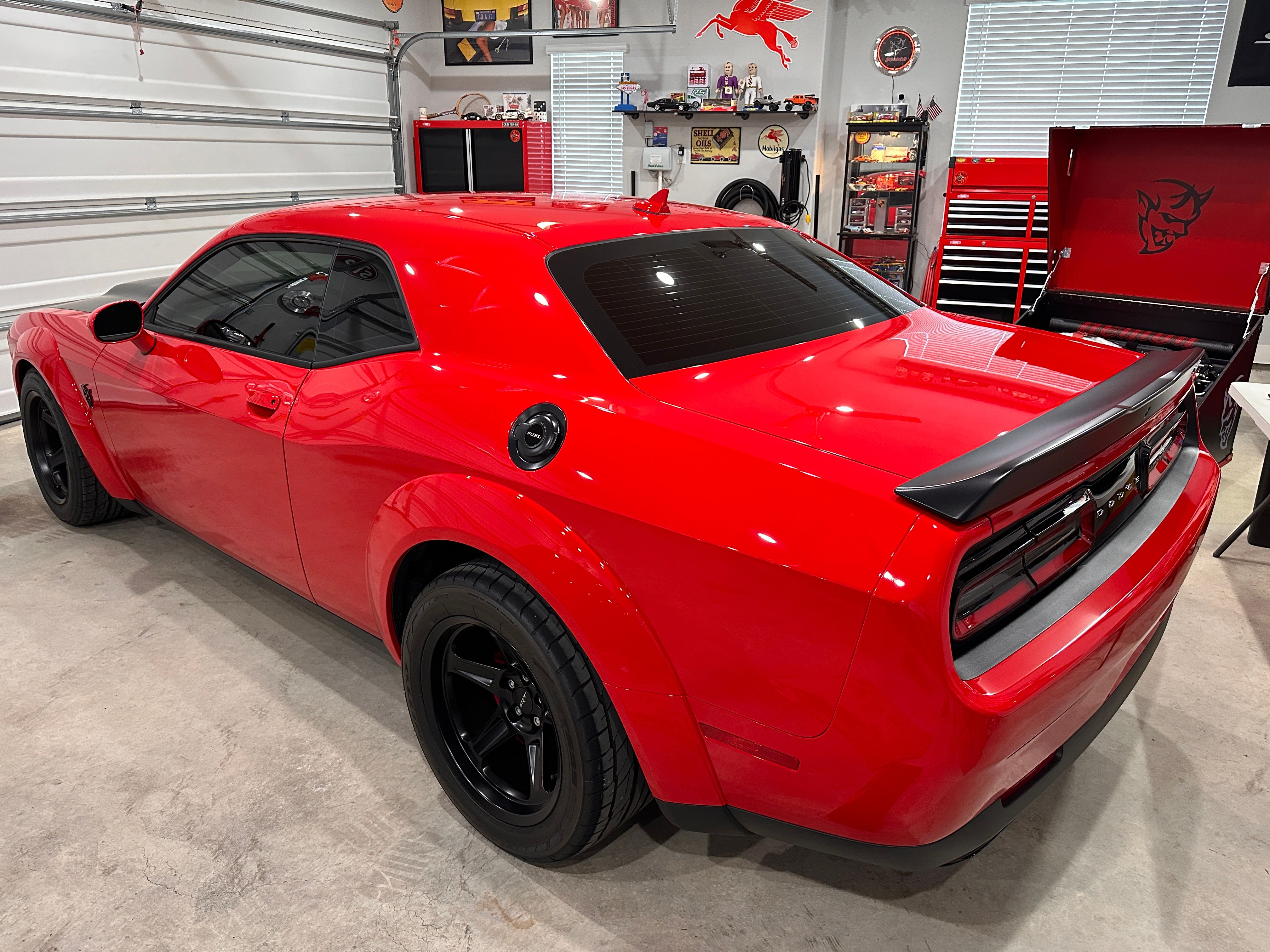 Used 2018 Dodge Challenger SRT Demon RWD image 32