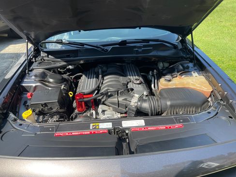 Used 2015 Dodge Challenger SRT w/ Technology Group RWD image 2