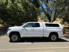 Used 2021 Toyota Tundra Limited w/ Limited Premium Package AWD/4WD image 5