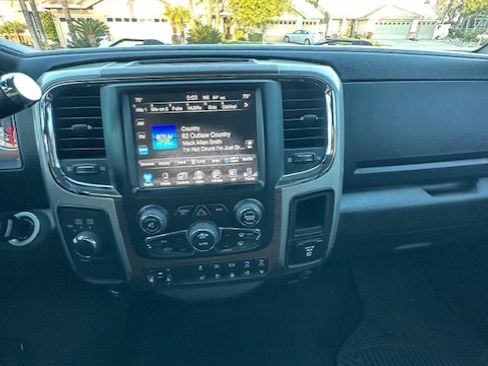 Used 2017 RAM 2500 Laramie image 6