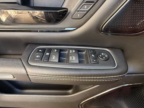 Used 2023 RAM 1500 Limited image 29