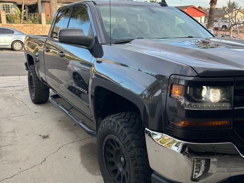 Used 2016 Chevrolet Silverado 1500 LT w/ All Star Edition image 4