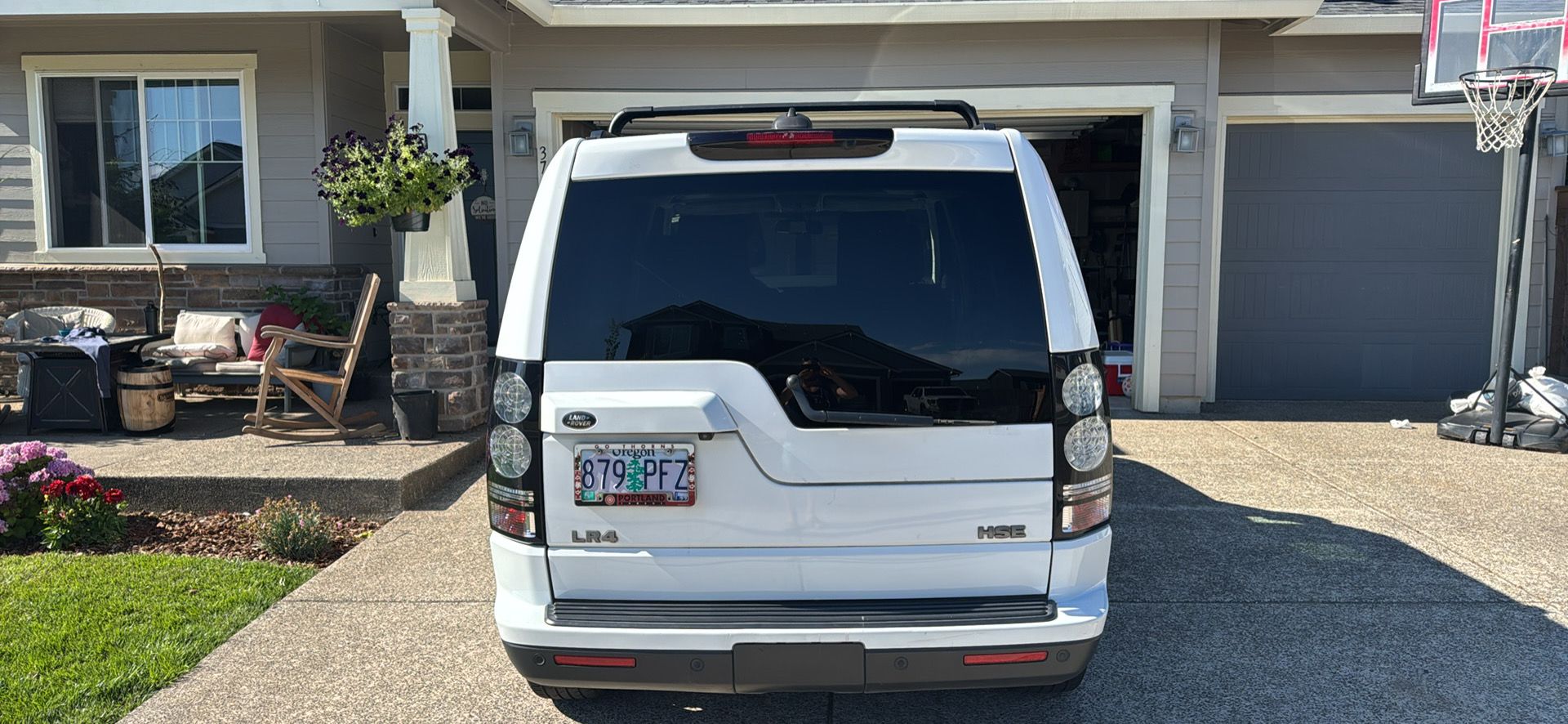 Used 2015 Land Rover LR4 HSE AWD/4WD image 5