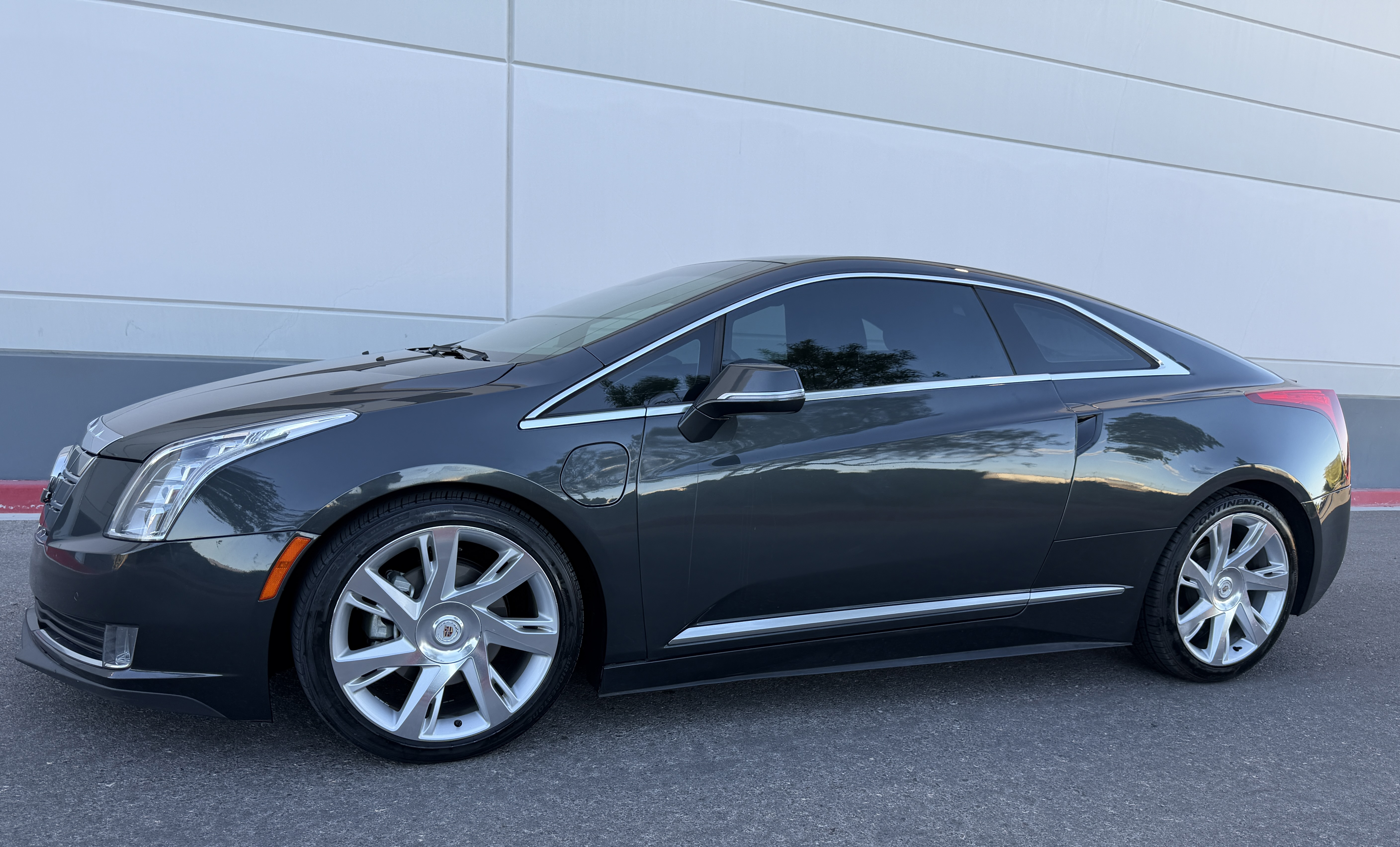 Used 2014 Cadillac ELR FWD image 8