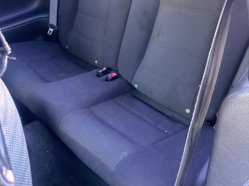 Used 2004 Ford Mustang Coupe image 19