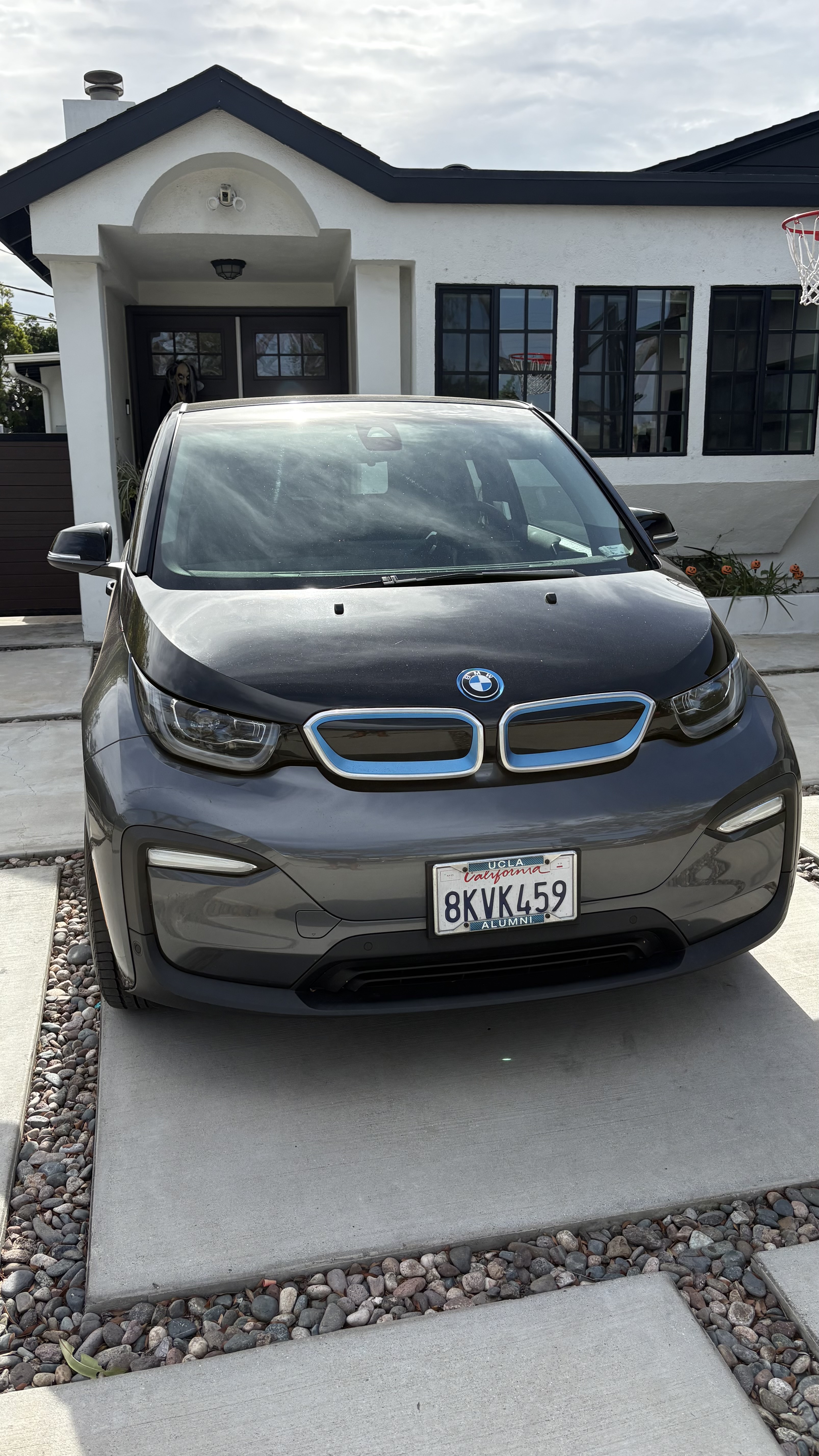 Used 2019 BMW i3 RWD image 1