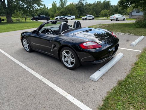 Used 2005 Porsche Boxster RWD image 4