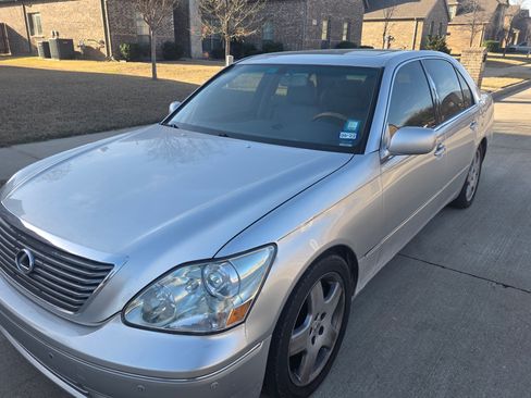 Used 2006 Lexus LS 430 image 2