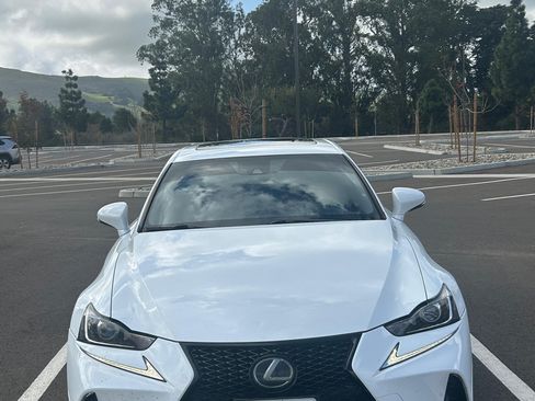 Used 2018 Lexus IS 300 F Sport image 1