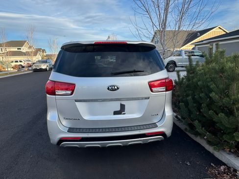 Used 2015 Kia Sedona SX Limited image 4
