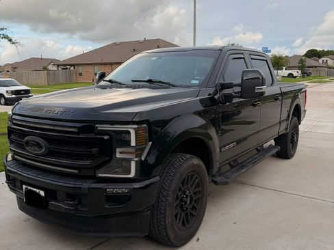 Used 2022 Ford F250 Lariat w/ Black Appearance Package AWD/4WD image 1