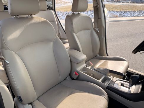 Used 2013 Subaru Crosstrek 2.0i Limited w/ Popular Pkg 1 image 24