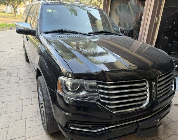 Used 2017 Lincoln Navigator L Select RWD image 1