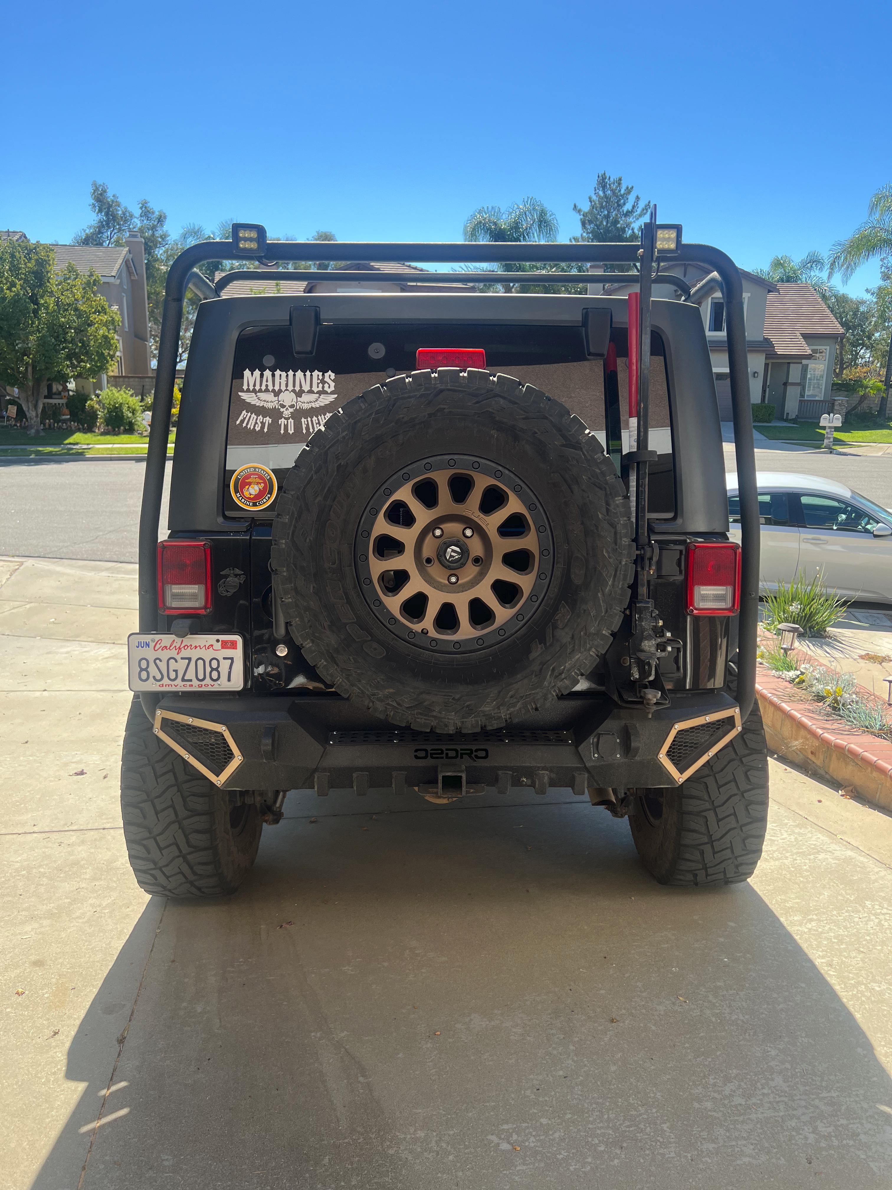 Used 2012 Jeep Wrangler Unlimited Sport AWD/4WD image 5