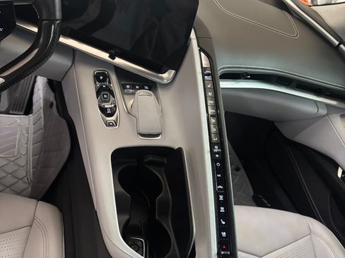 Used 2023 Chevrolet Corvette Z06 w/ Engine Appearance Package image 2