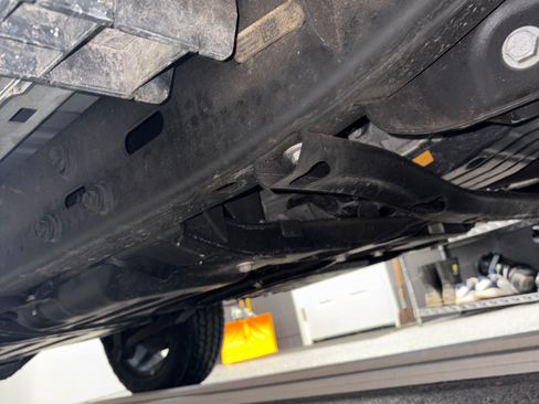 Used 2020 Jeep Wrangler Unlimited Sahara image 9