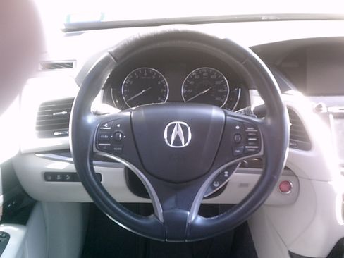 Used 2016 Acura RLX w/ Technology Package image 17