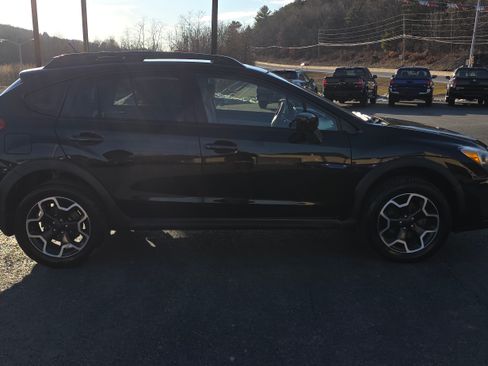 Used 2015 Subaru Crosstrek 2.0i Premium image 4