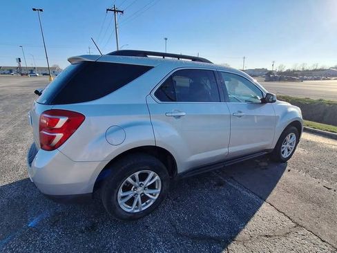 Used 2016 Chevrolet Equinox LT w/ Convenience Package image 2