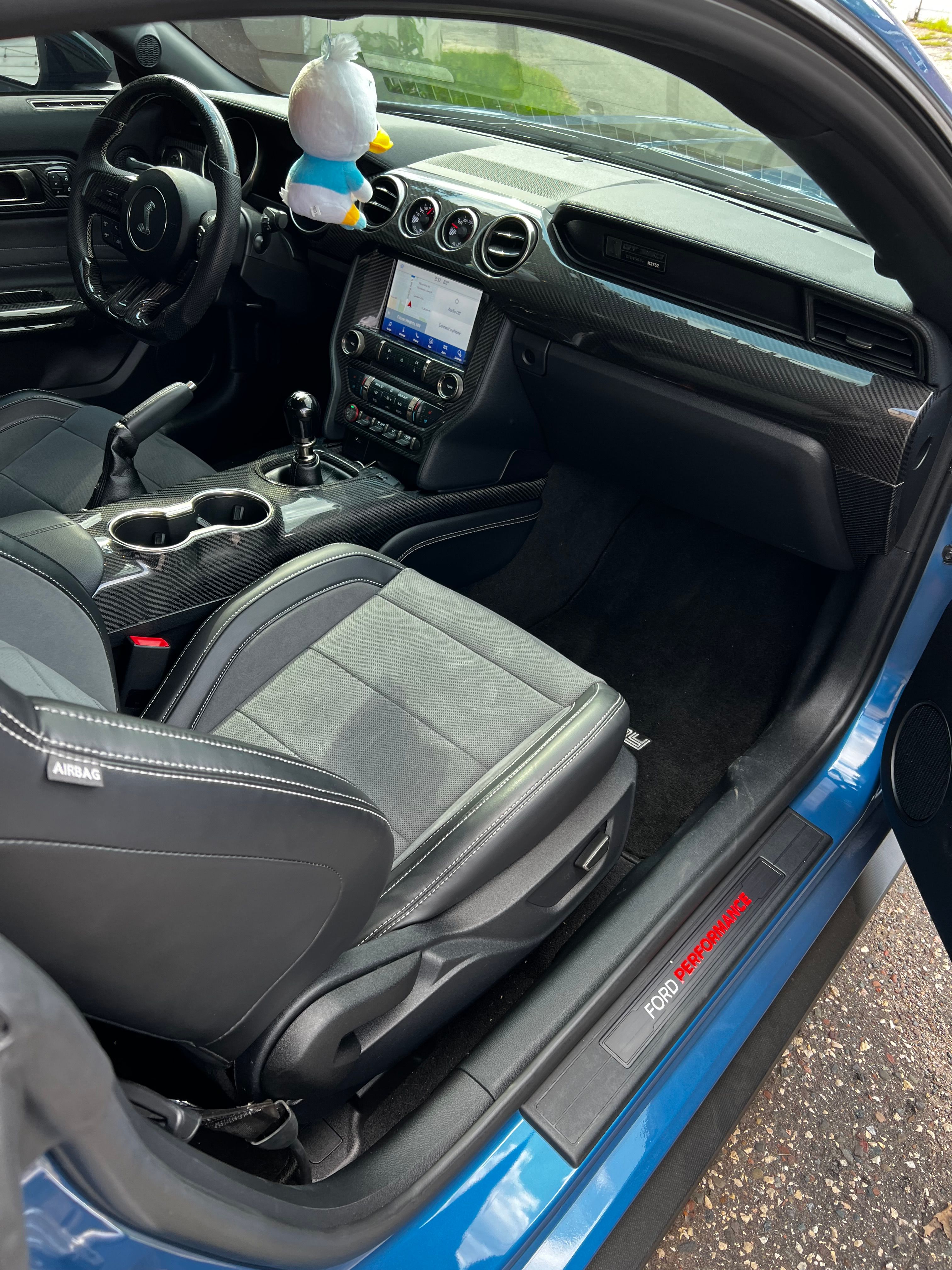 Used 2019 Ford Mustang Shelby GT350 w/ Technology Package RWD image 23