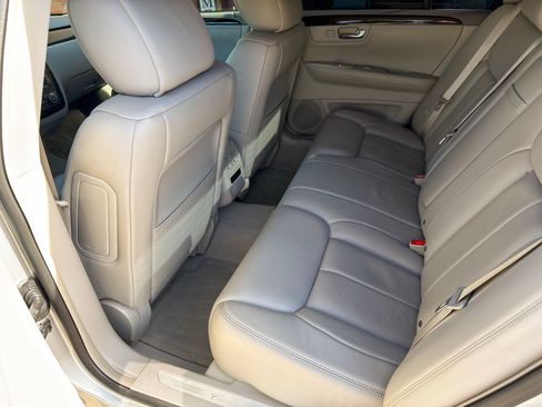 Used 2011 Cadillac DTS Premium w/ Driver Awareness Package image 13