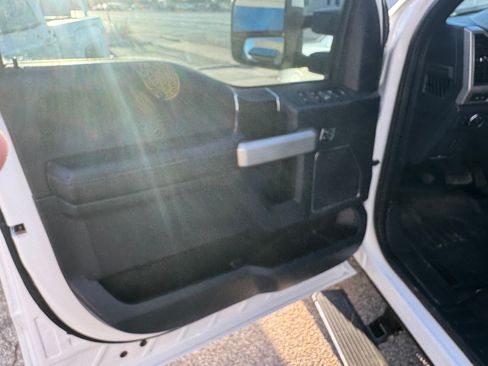 Used 2022 Ford F350 Lariat w/ Lariat Value Package image 13