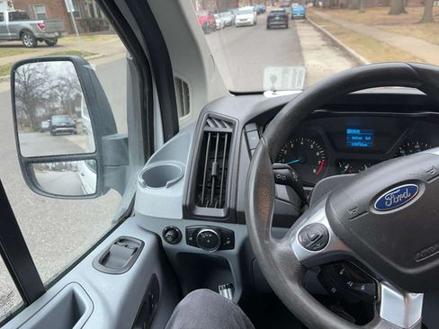 Used 2015 Ford Transit 250 130 Low Roof w/ Exterior Upgrade Package image 17