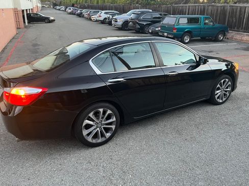 Used 2013 Honda Accord Sport image 15