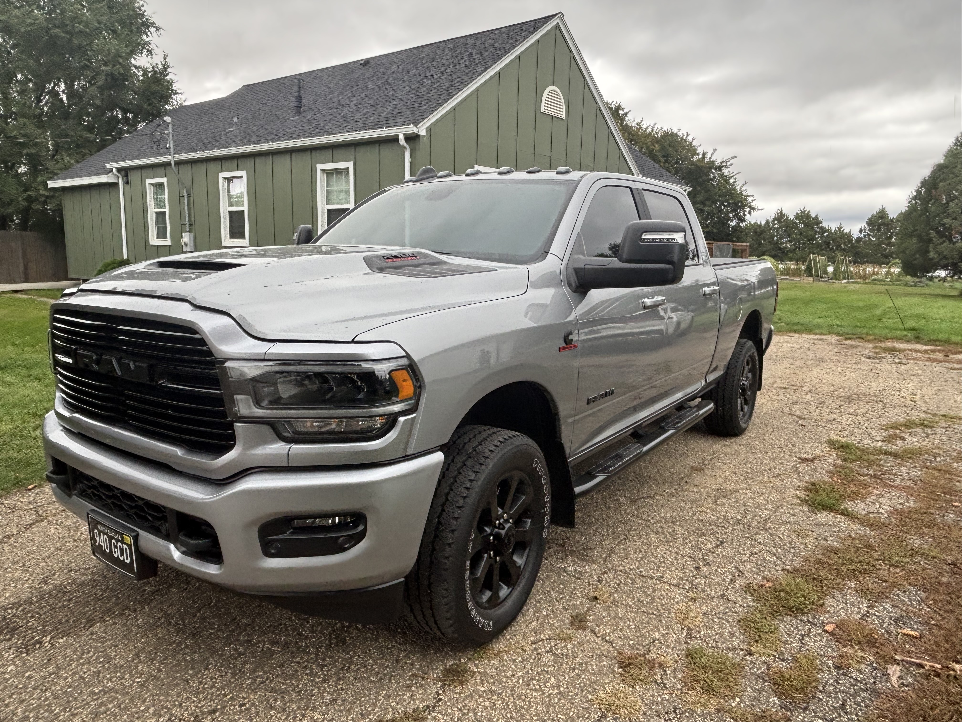 Used 2024 RAM 2500 Laramie w/ Night Edition AWD/4WD image 9