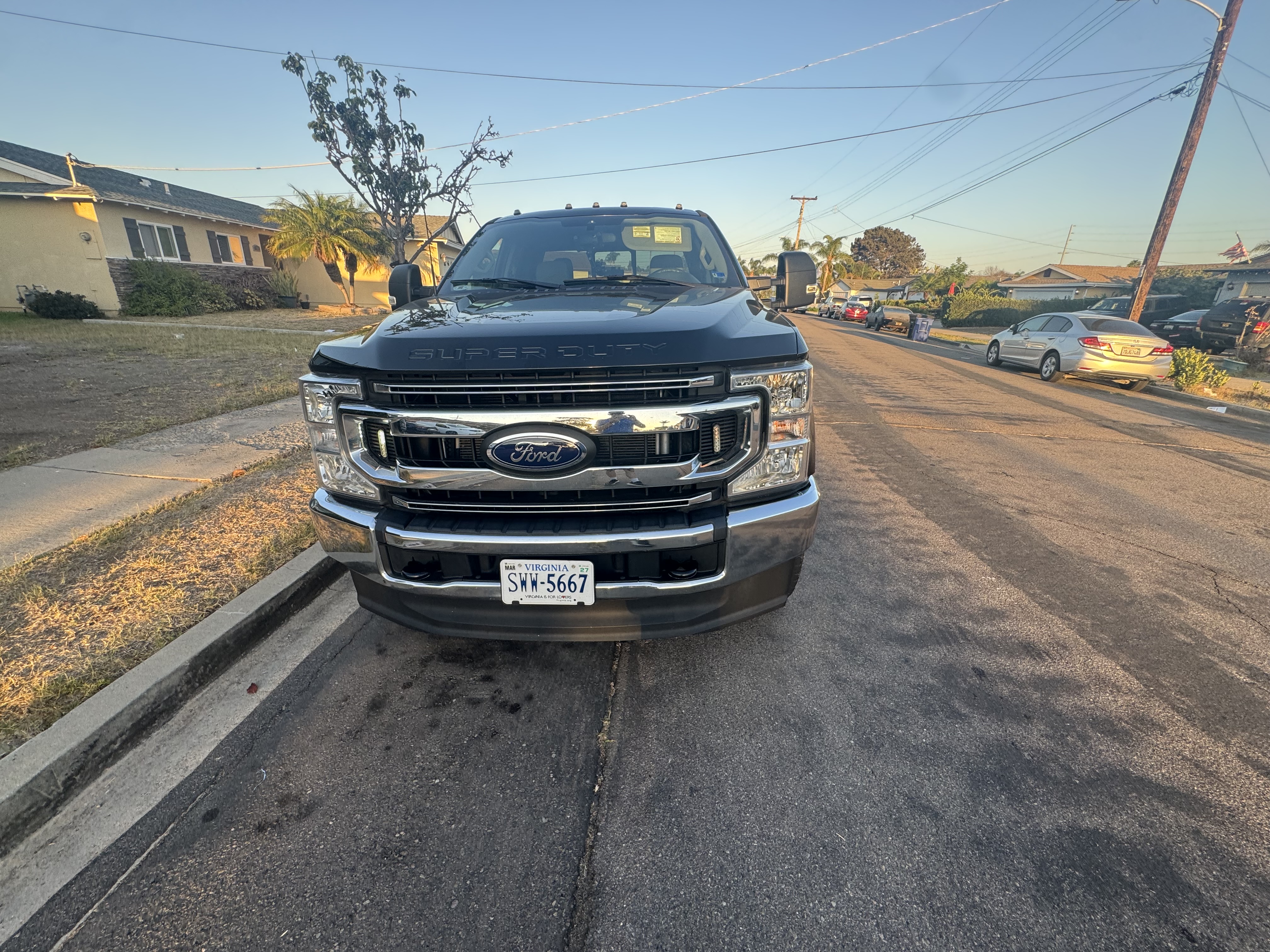 Used 2022 Ford F250 XL w/ STX Appearance Package AWD/4WD image 1